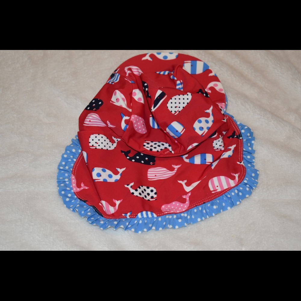 Girls cap with sun shield. Red. Size 24-36 months - Picture 1 of 7